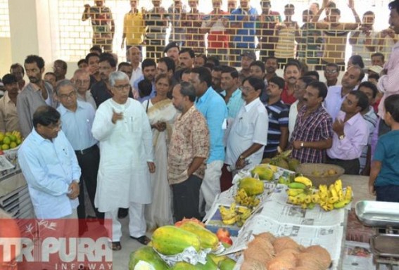 CM Manik Sarkar inaugurates vegetable market building